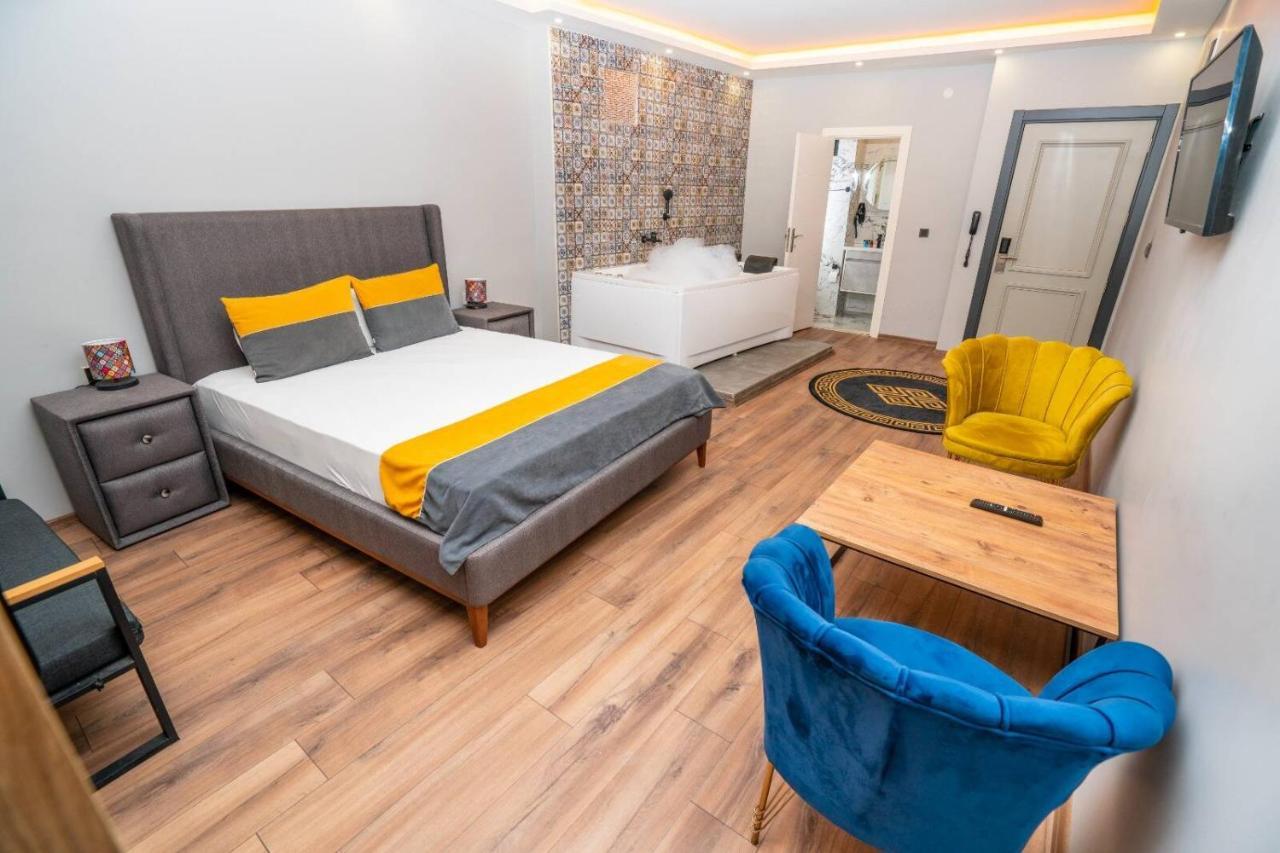 Comfort Inn Suites Istanboel Buitenkant foto